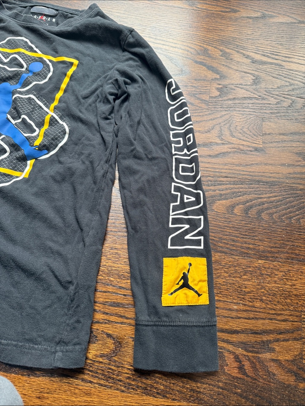Jordan Black Long-Sleeve Shirt Jumpman.  boys youth size large - Picture 9 of 14